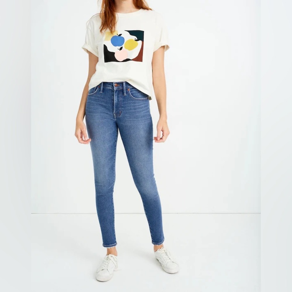👖✨ Madewell 9” Mid-Rise Skinny Jeans – Pearson Wash ✨👖
Size 25